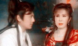 金色传说女人吃瓜图片