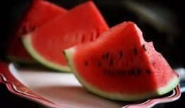 冰星吃瓜,一场星际吃瓜盛宴