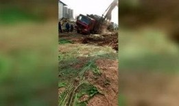 前排吃瓜看电影,揭秘电影院的“瓜田”一角