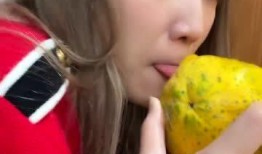 躲墙角吃瓜,揭秘隐藏在角落的美食秘密