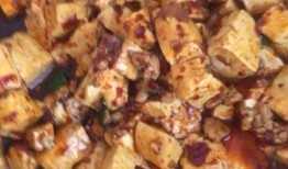 吃辣豆腐再吃瓜,味蕾的双重盛宴