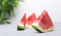 梦见吃坏了的瓜,瓜果之梦中的消化隐喻与心理启示