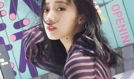 快手lv女神吃瓜