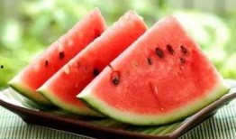 梦见吃白嚷瓜,揭秘吃白嚷瓜的神秘寓意