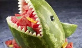 各种动物吃瓜头像