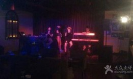 长沙骑士酒吧吃瓜dj,吃瓜DJ带你领略音乐与娱乐的狂欢之夜