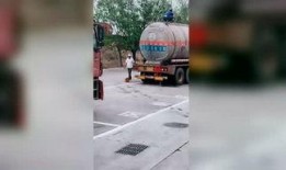 前排吃瓜看电影,揭秘电影院的“瓜田”一角