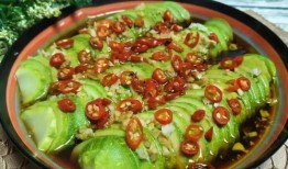 凉瓜别再炒着吃,告别炒菜，探索凉拌与创意烹饪的艺术