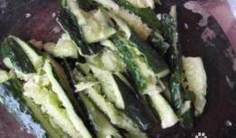 凉拌着吃的瓜的叫什么瓜