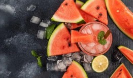 吃瓜怎么吃方便,解锁夏日消暑新姿势